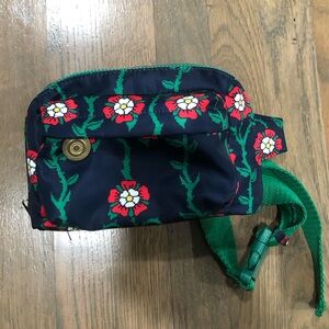 Floral print cross body/ Fanny pack